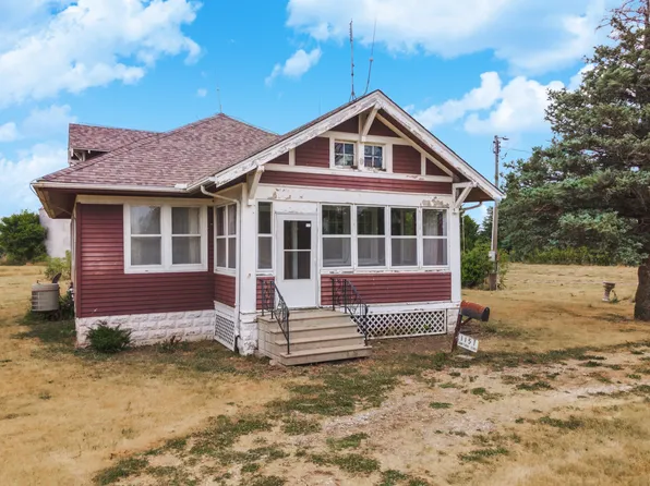 1151 County Road 3200 E, Gridley, IL 61744