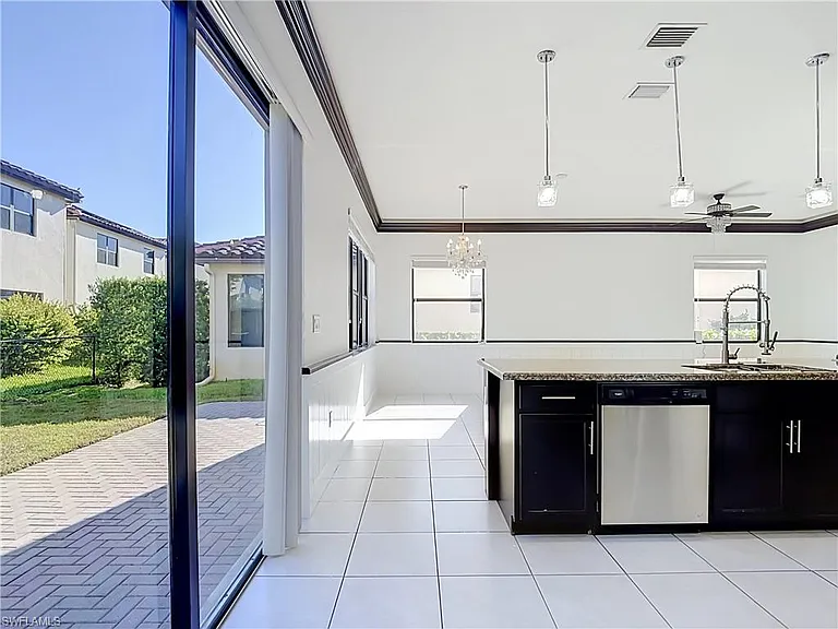 5462 Useppa Dr — Photo 19