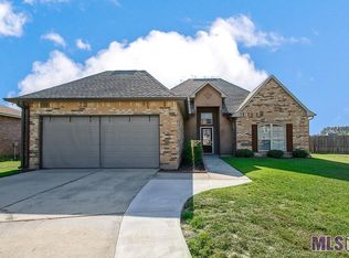 26139 Myrtlewood Ct, Denham Springs, LA 70726