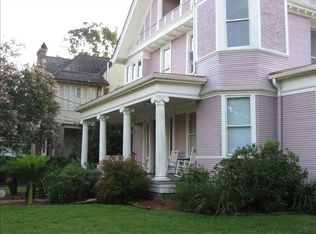 1229 Calhoun St, New Orleans, LA 70118