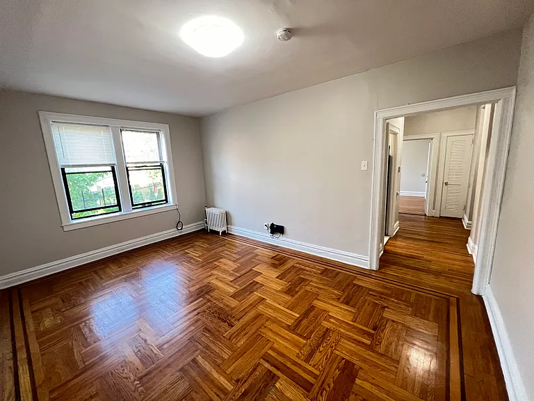 115-117 Fairview Ave #39 — Photo 11