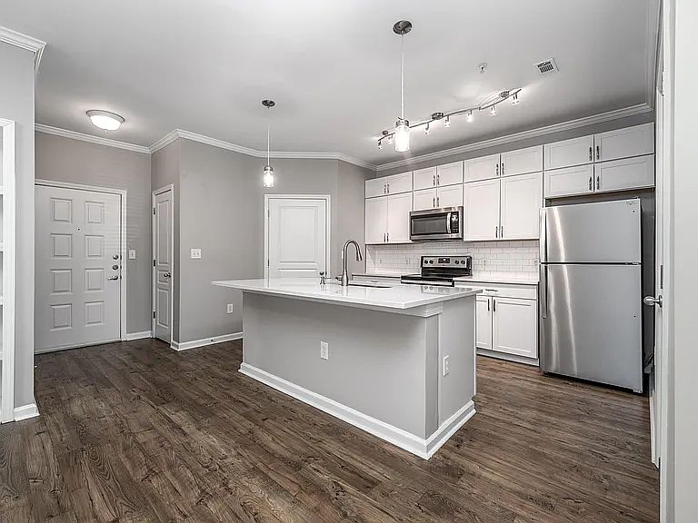 1st image of 300 Bucksley Ln Unit 105