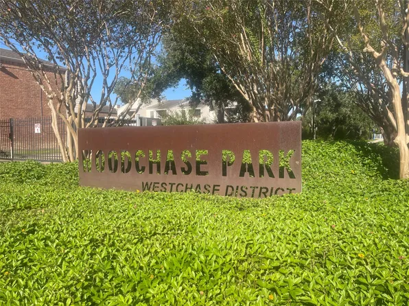 3900 Woodchase Dr APT 55, Houston, TX 77042