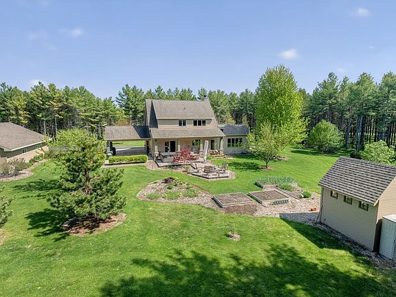 4th image of 10743 White Pine Ln