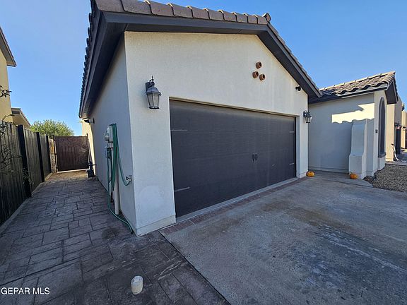 2nd image of 13542 Lawkland St