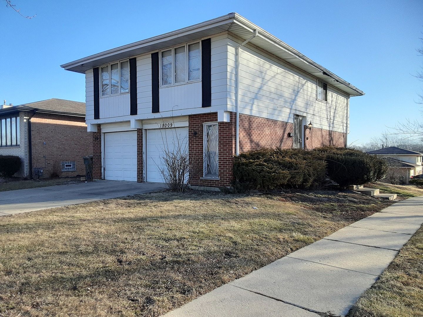 18009 Ravisloe Ter, Country Club Hills, IL 60478 Zillow