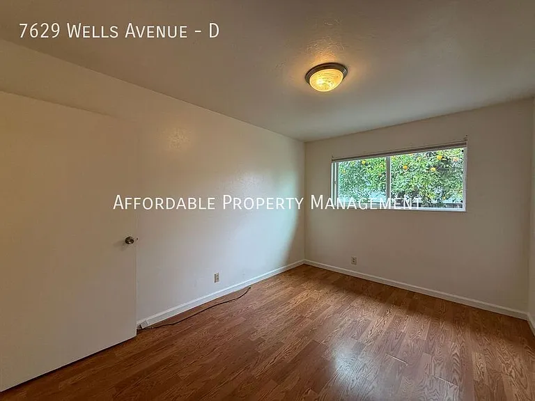 7629 Wells Ave #D — Photo 11