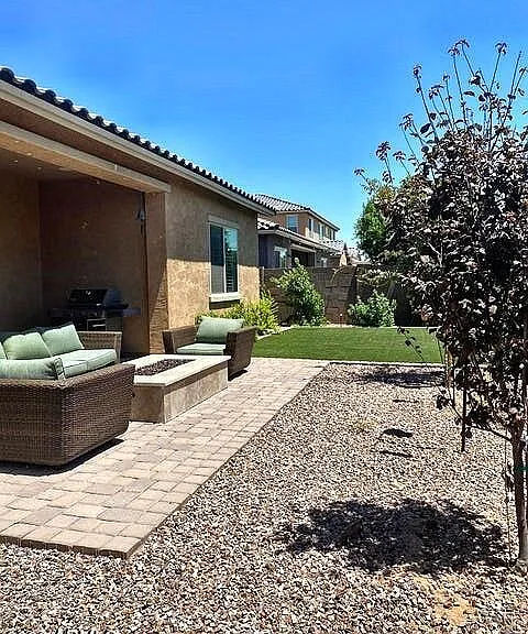 2665 E Stacey Rd — Photo 18