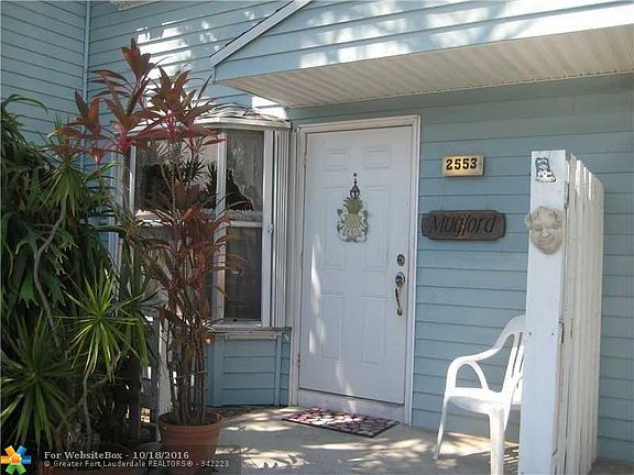 2nd image of 2553 NE 15th St #0