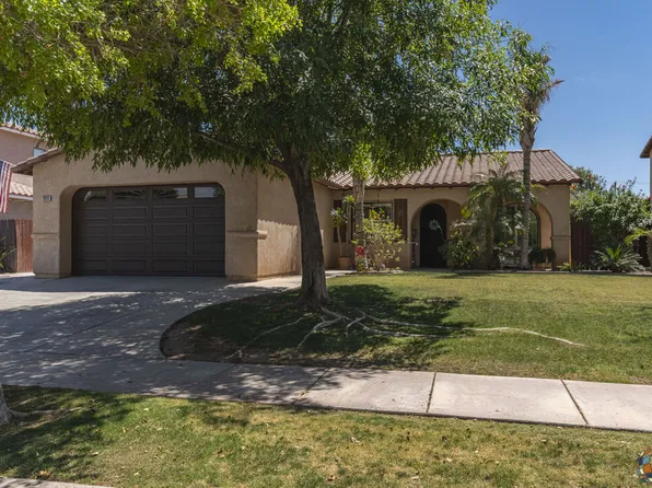 2819 Sandalwood Ct, El Centro, CA 92243