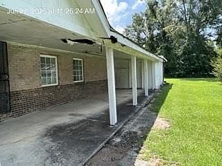 5th image of 3009 Banks Ave