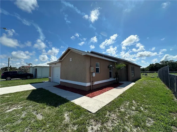 4765 30th Ave, Vero Beach, FL 32967