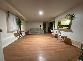 30 Sutton St FLOOR 1, Hempstead, NY 11550