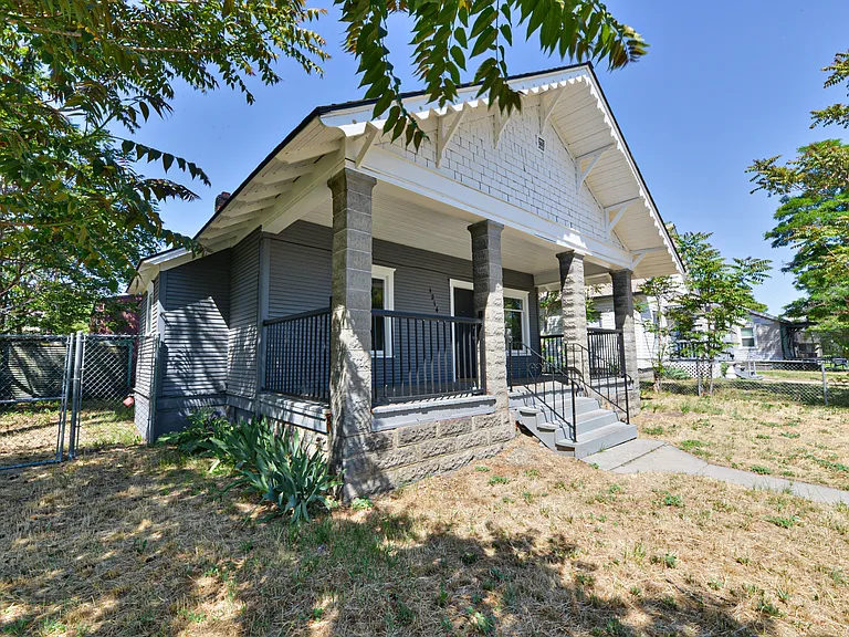 1214 W Providence Ave — Photo 2