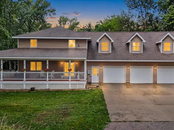 268 County Road 700 N, Sadorus, IL 61872