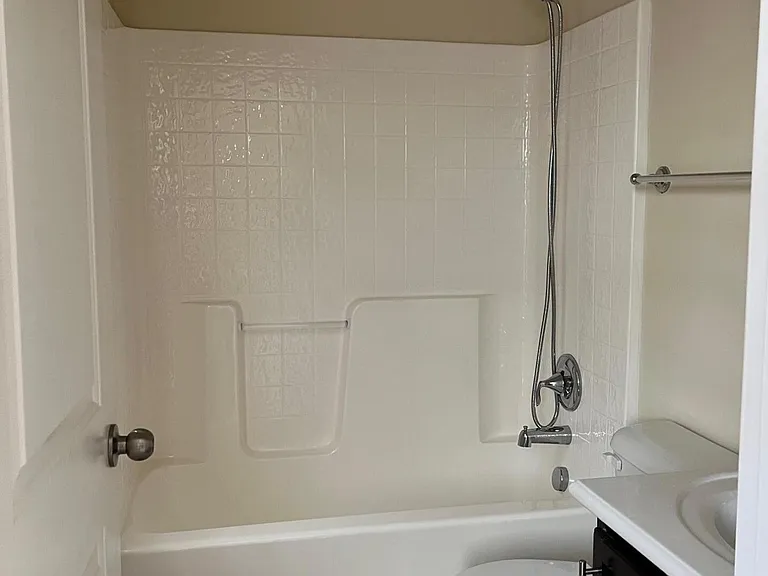 1517 Crafton Way — Photo 19