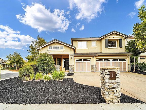 4th image of 2401 Silveria Way
