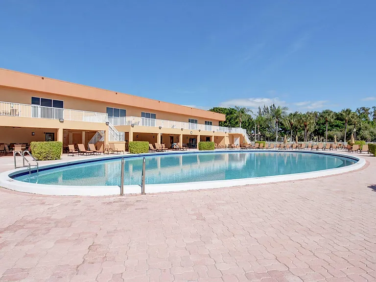 15234 Lakes Of Delray Blvd #276 — Photo 42