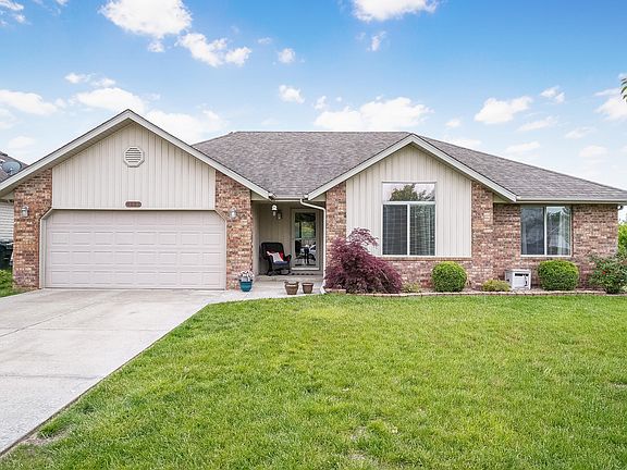 2nd image of 4821 S Quail Ct