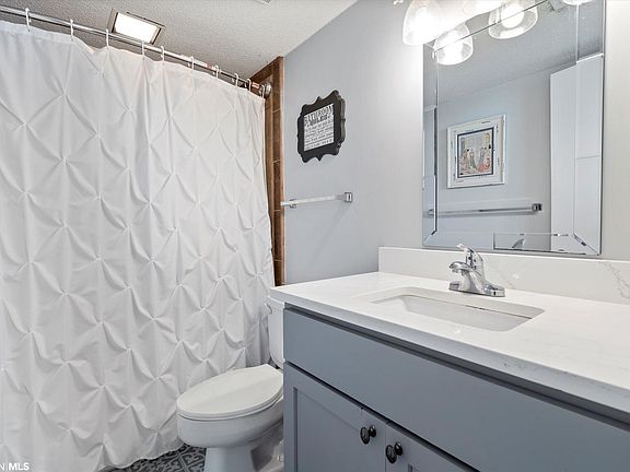 5th image of 1027 W Beach Blvd #411