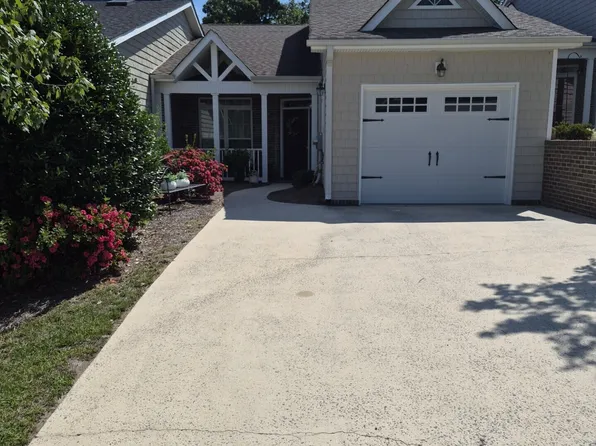 121 Hillhouse Ln, Ringgold, GA 30736