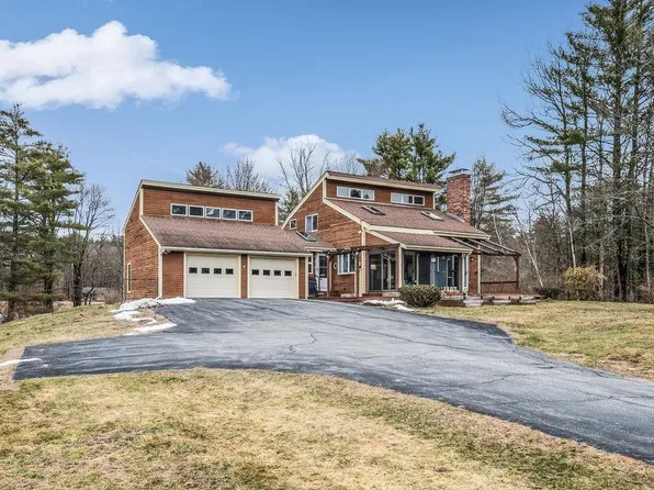 71 Main Street, New Durham, NH 03855