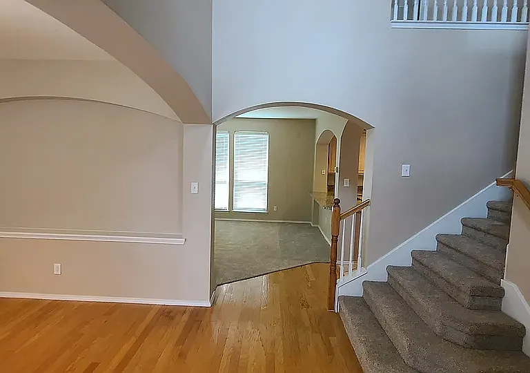 625 Manchester Dr — Photo 5