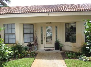 370 Golfview Dr, Miramar Beach, FL 32550