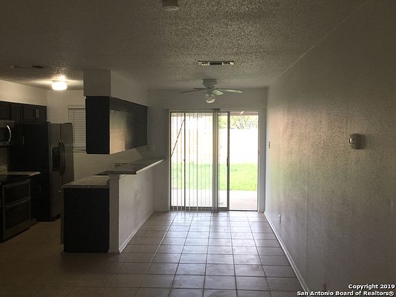4th image of 2115 Darwin Dr