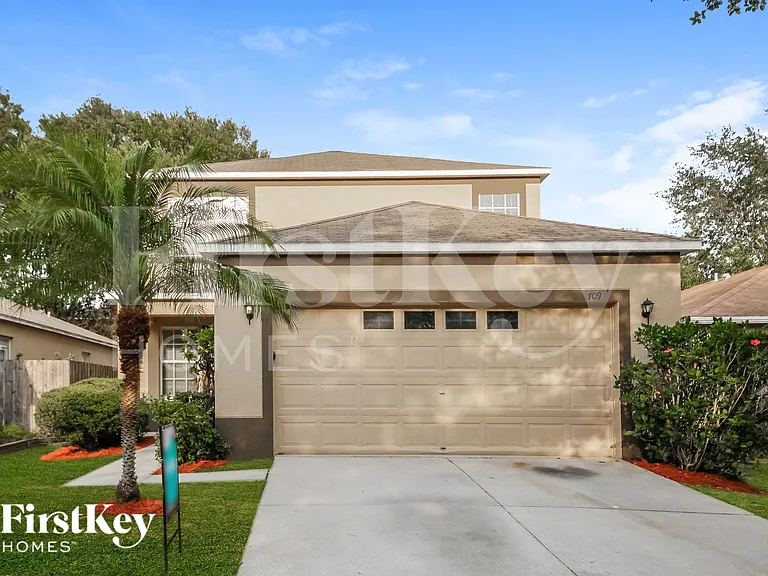 709 Periwinkle Pointe Pl — Photo 2