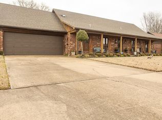 1101 Brookdale Dr, West Memphis, AR 72301