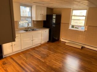10 Whittier St, Lynn, MA 01902