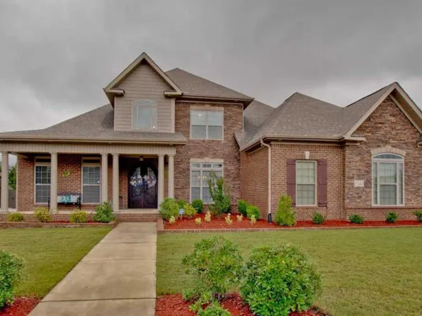 7549 Parktrace Ln SE, Owens Cross Roads, AL 35763