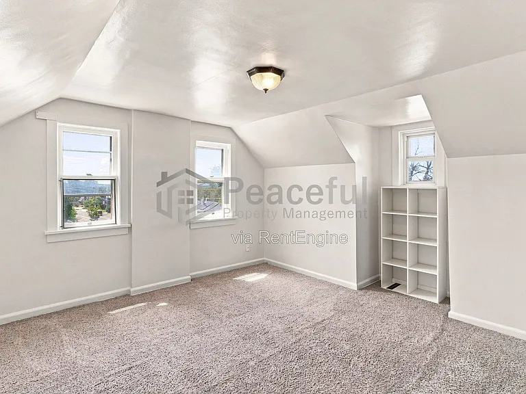 1363 S 1300 E — Photo 29