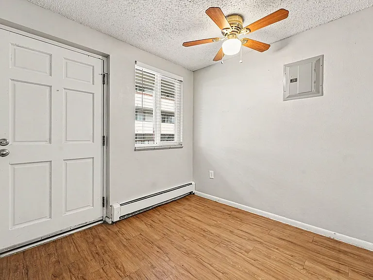 1245 N Lafayette St — Photo 4