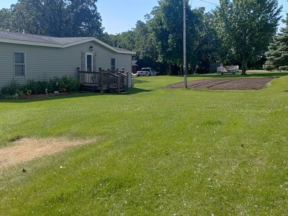 3rd image of 20270 Harmony Rd