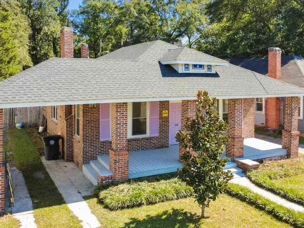 510 Main St N, Mullins, SC 29574