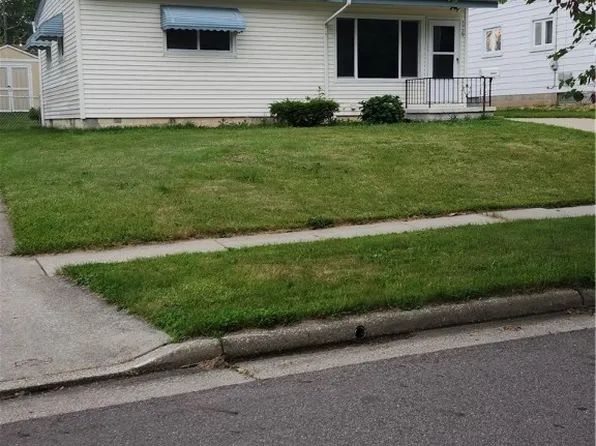 1129 Winston St, Akron, OH 44314