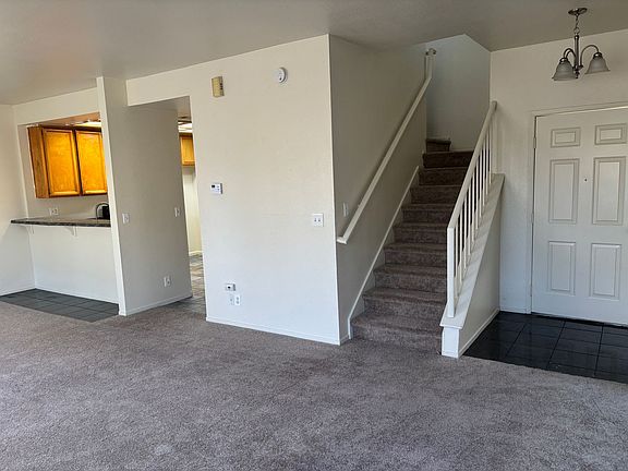 4th image of 4813 N Laguna Dr