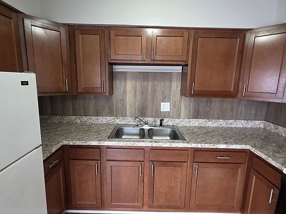 5th image of 487 Catalina Dr #C5