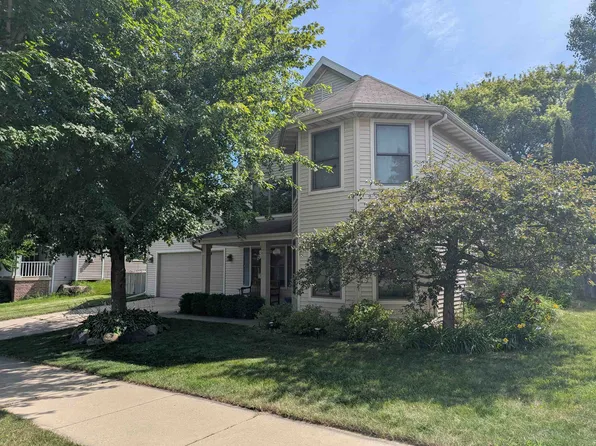 1501 Waldorf Blvd, Madison, WI 53719