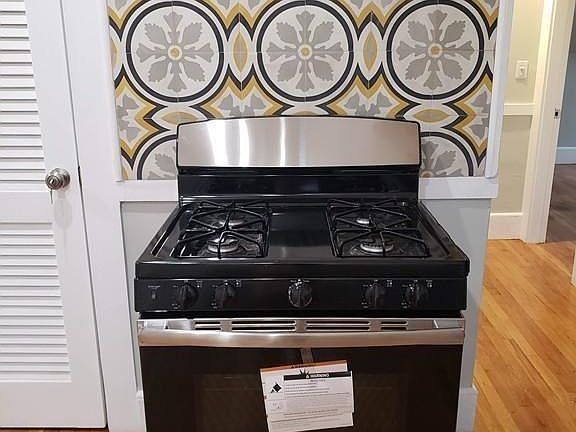 4th image of 14 Wheatland St APT 3