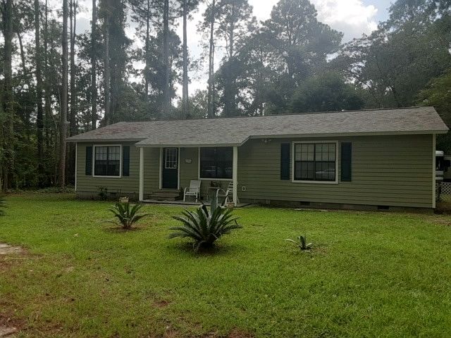 1st image of 575 Champion Oaks Cir