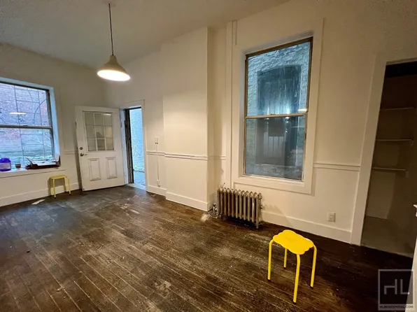 637 Wilson Avenue image 1 of 15