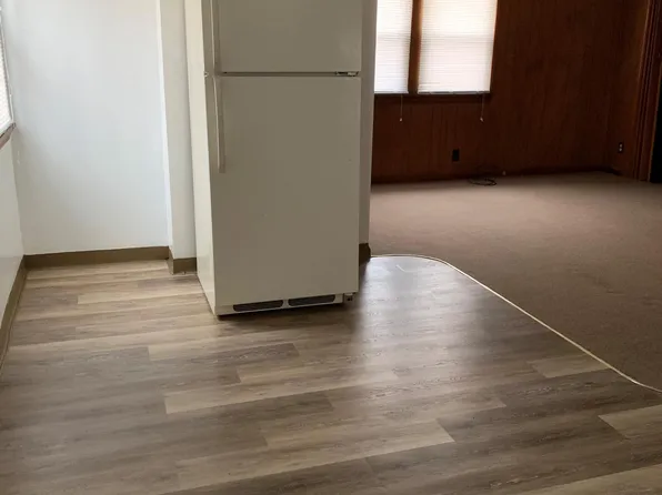 (undisclosed Address), Niles, OH 44446