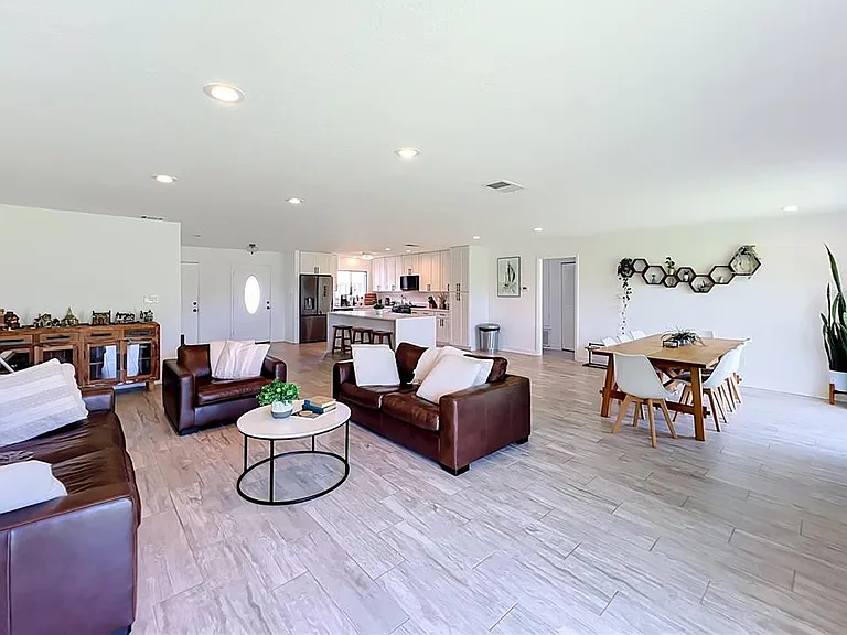5501 Memorial Dr — Photo 29