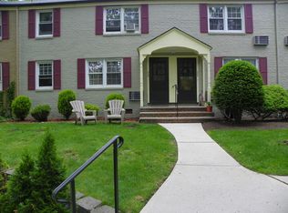 306 Lincoln Park E, Cranford, NJ 07016