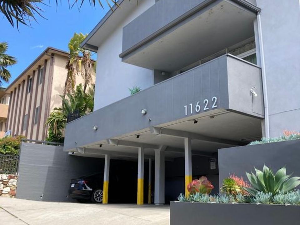 1st image of 11622 Gorham Ave APT 3