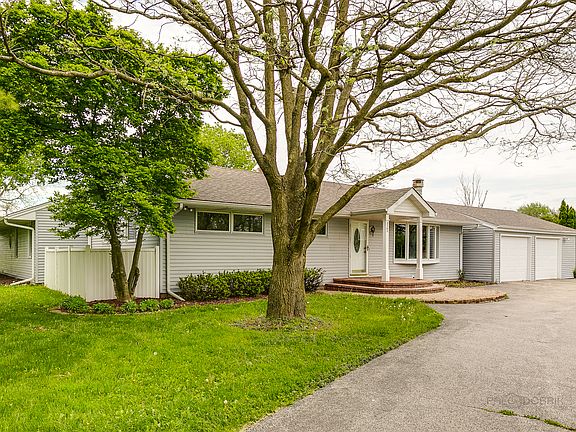 2nd image of 2565 S Jensen Ln