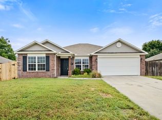 1388 S Spritz Dr, Fayetteville, AR 72701